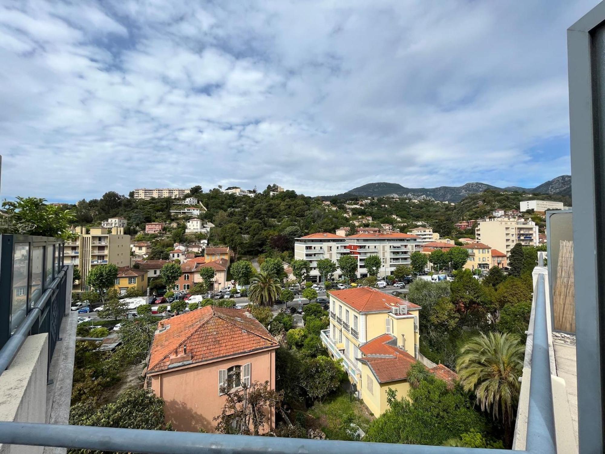 Appartement 'la Melanie' Neuf, Equipe, Terrasse, Centre Menton